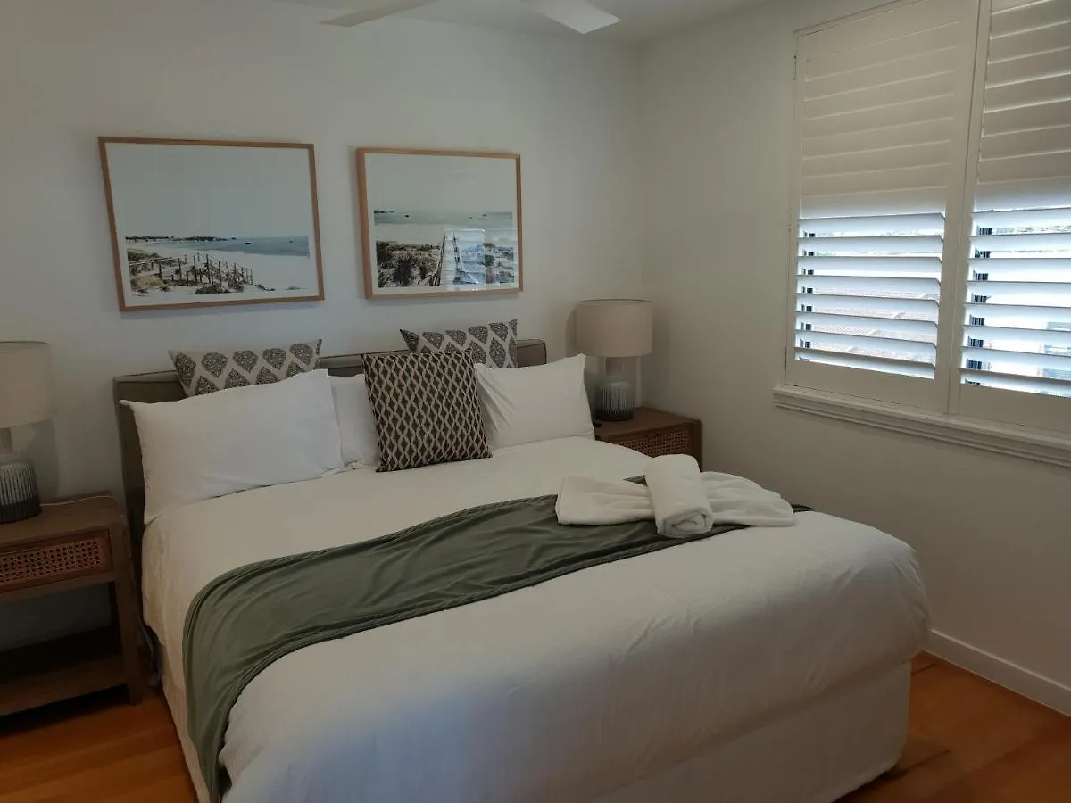 Kings Row Apartments Caloundra