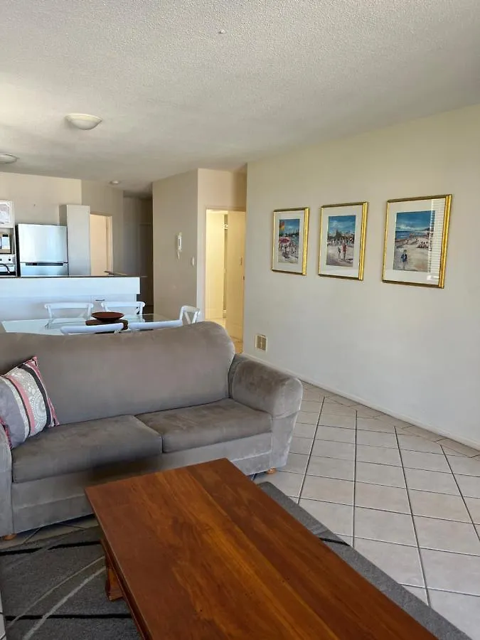 Aparthotel Kings Row Apartments Caloundra