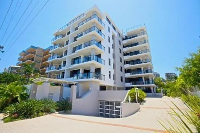 Kings Row Apartments Caloundra Aparthotel