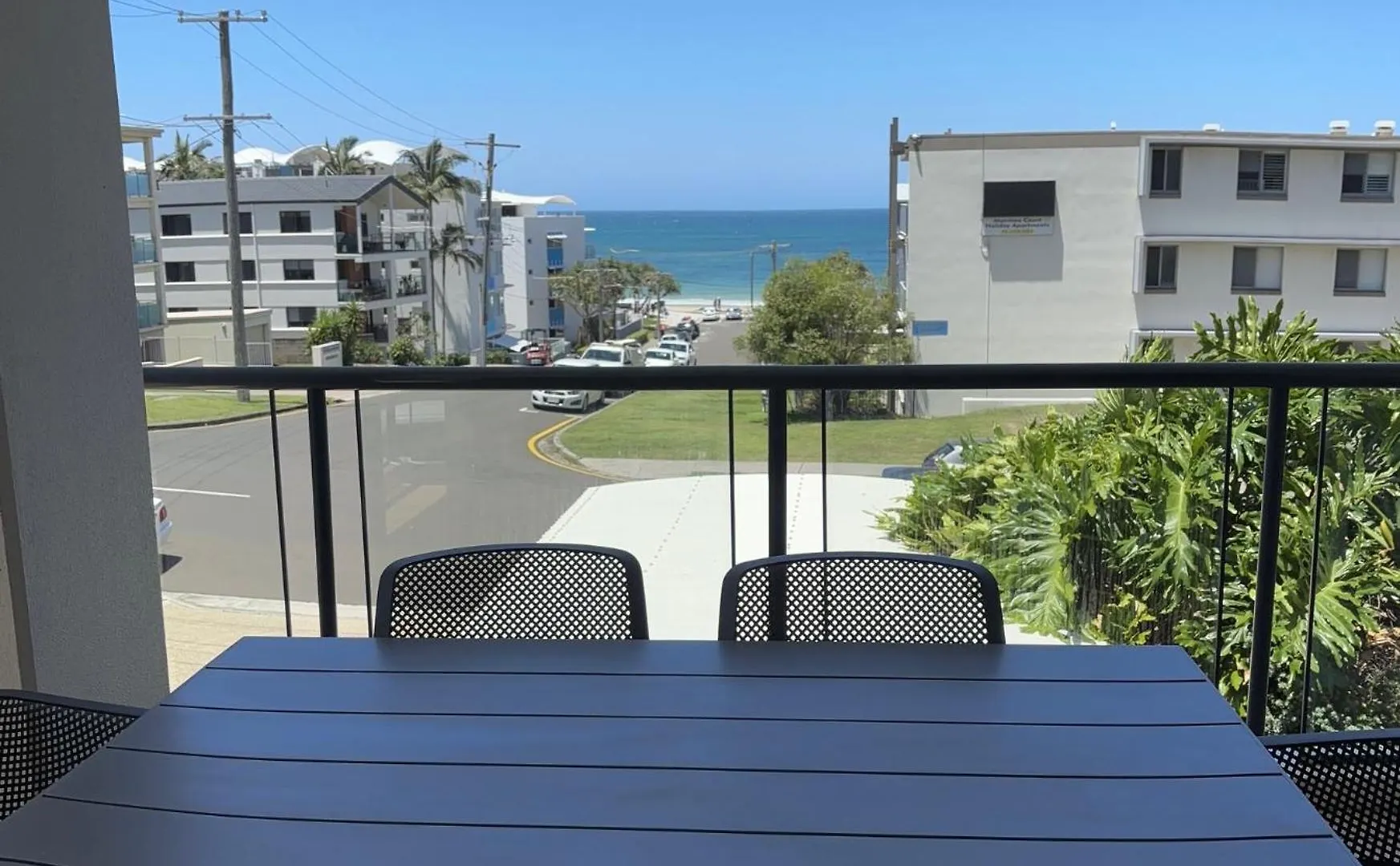 Kings Row Apartments Caloundra