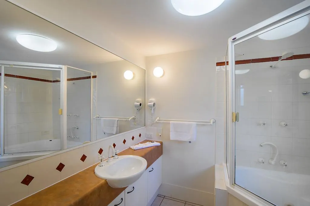 Kings Row Apartments Caloundra Aparthotel