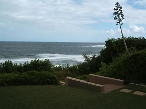 Kings Row Apartments Caloundra 4*,